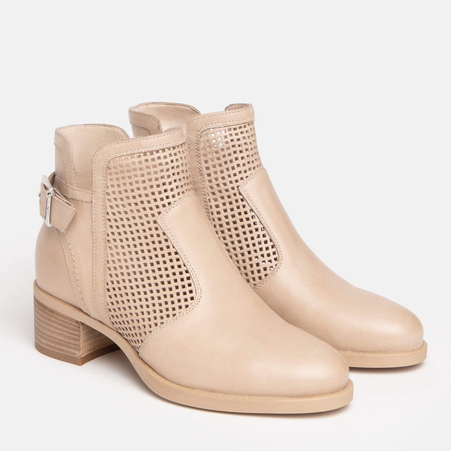 Frauen SANGIORGIO Stiefeletten | Nerogiardini Beige Stiefeletten Aus Gelasertem Leder Mit Niedrigem Absatz