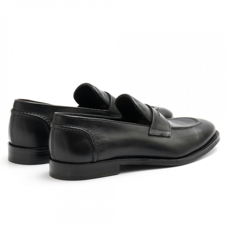 Manner SANGIORGIO Slipper | Elegante L'Homme National-Mokassins Aus Schwarzem Leder